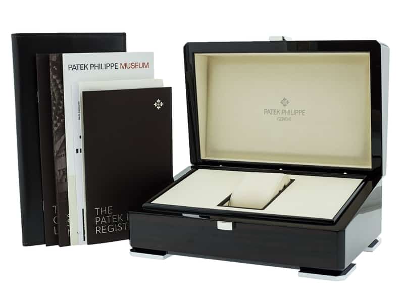 Patek Philippe Nautilus 7118/1A-001